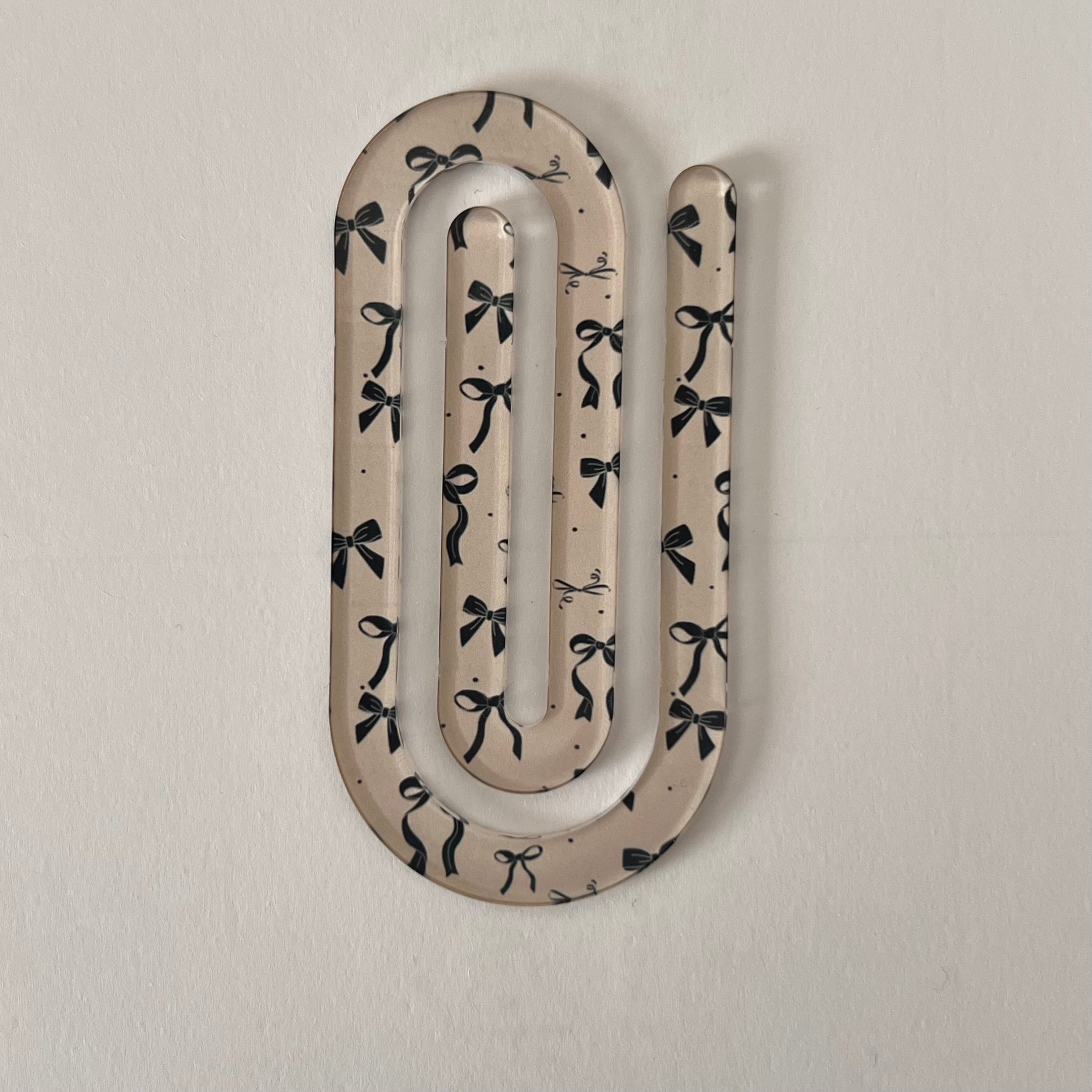 jumbo paperclip single